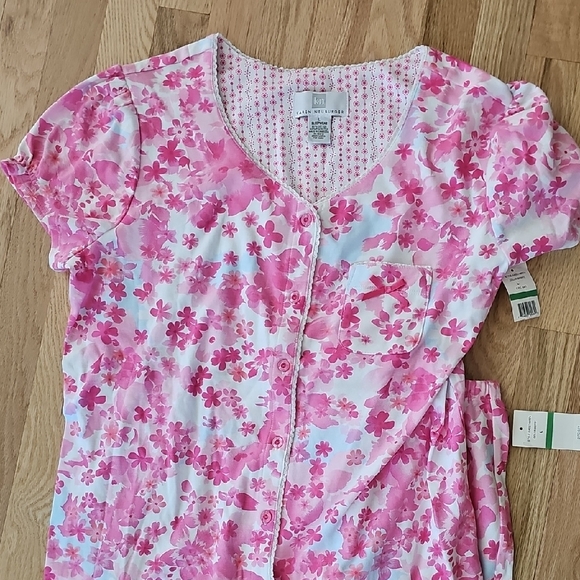 Karen Neuburger Pink and White Floral Pajama Set - Picture 5 of 11